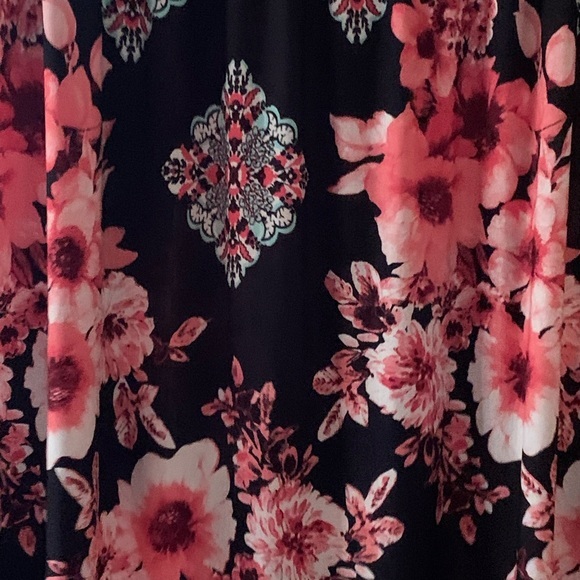 THREE PINK HEARTS FLORAL MAXI DRESS SIZE 2X - Picture 7 of 14